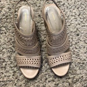 Adrienne vittadini heels size 8.5